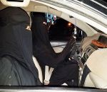 المرور يحدد معايير مدربات قيادة السيارة