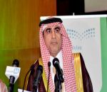 الدخيل يُنصف معلمًا ظلمه