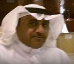والدة الزمام على السريرالأبيض